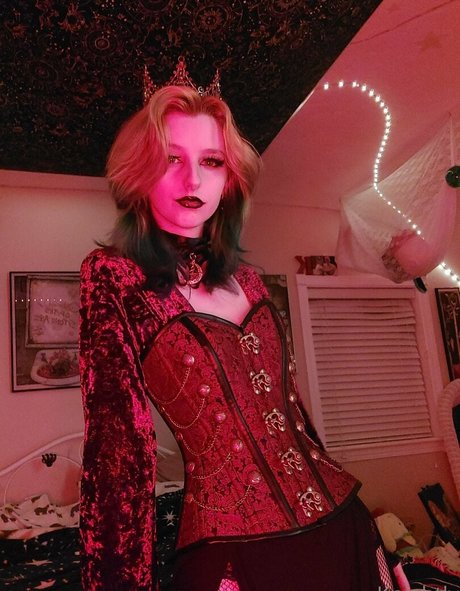 the waaa star exclusive photos