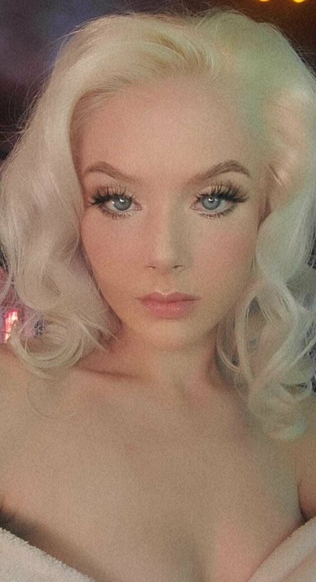 officiallymosh pornographic model images