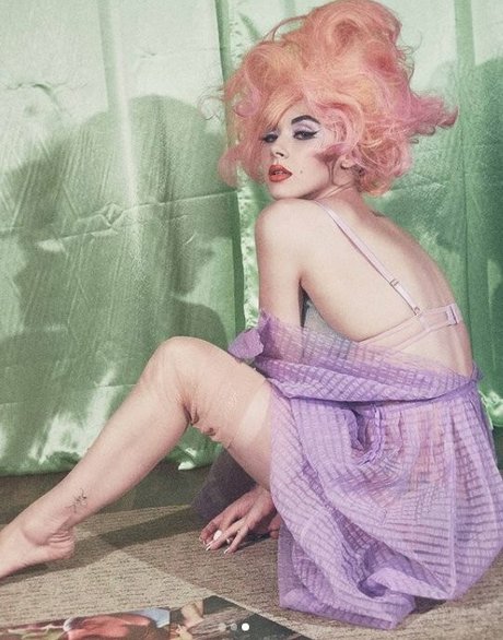 officiallymosh art star pics