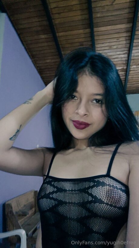 yugih0efree art model images