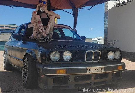 disturbedsnow model hd galleries