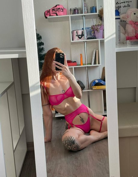 elizabethdontswap sexy pornstar img