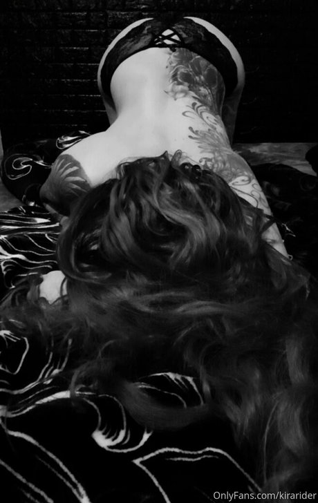 larraphoenix pornstar nice images