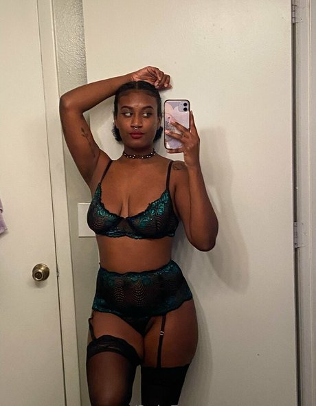 luna ioxo pornstar xxx images