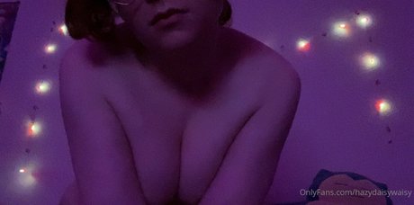 hazydaisywaisy hot pornstar pictures