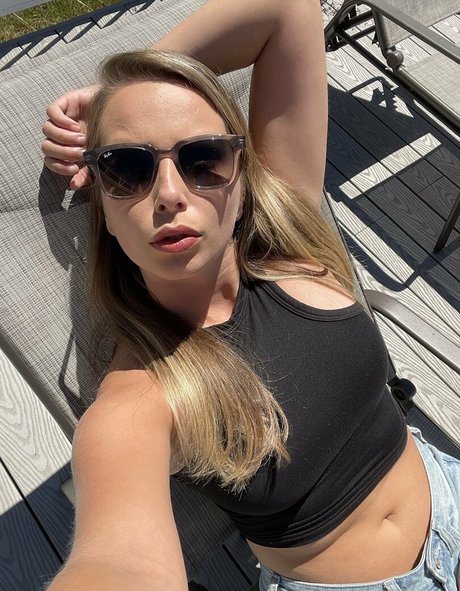 alishadrinksbeer adult star archive