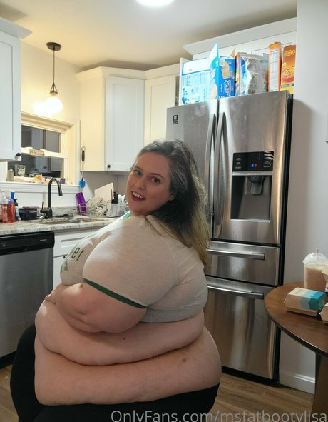 msfatbootylisa model hot photo