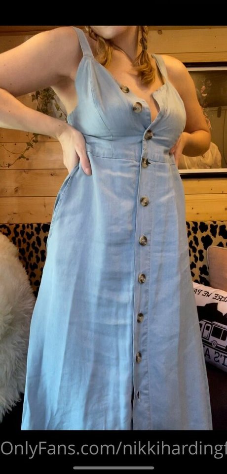 nikkihardingfree model hot photos