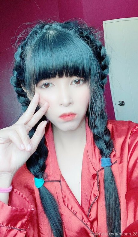 noonn 28 star hot galleries