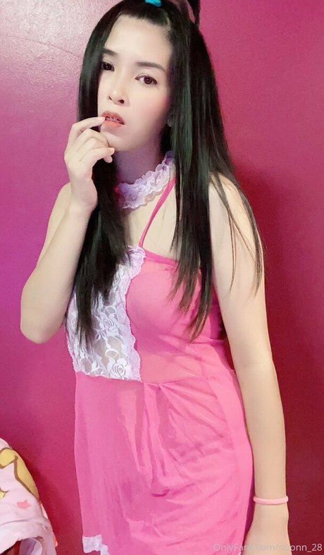 noonn 28 free model pictures