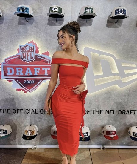 Gia Duddy sexy model pic