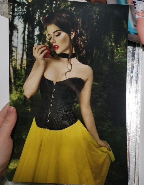 Anastasya Zelenova star nude pic