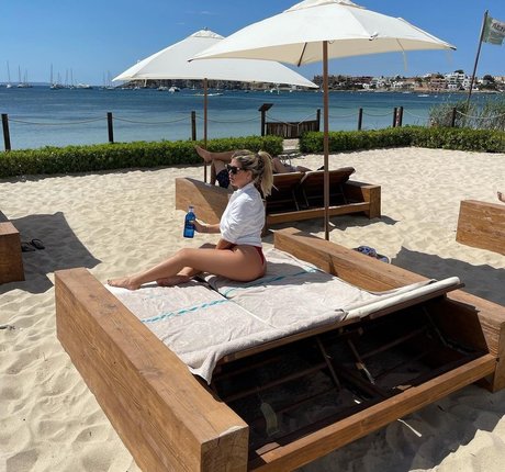 Wanda Nara best pornstar pics