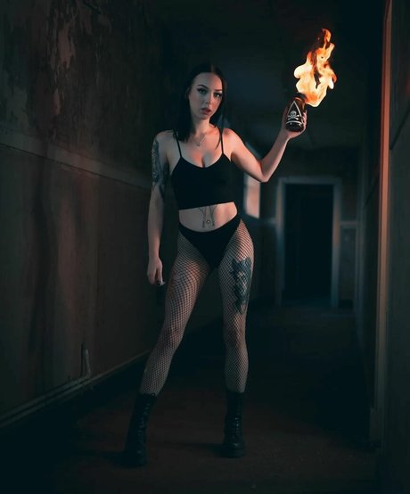 Jensteviexo hot star archive