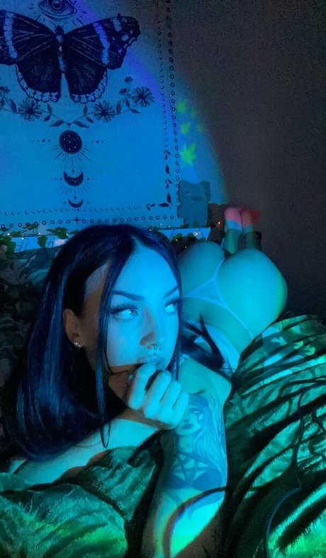 Jensteviexo nudes actress pictures