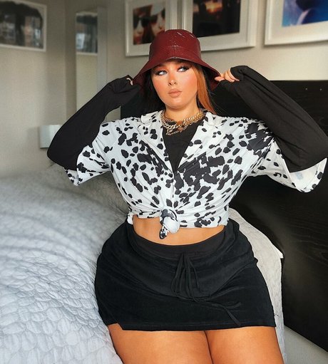 Holly Marston pornstar perfect image