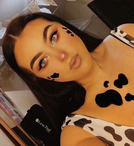 Holly Marston Profile pic