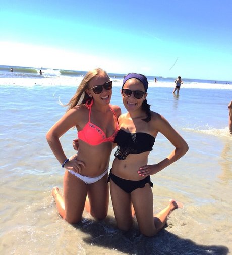 Alyssa K art star picture