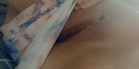 marrycakes nude pornstar image