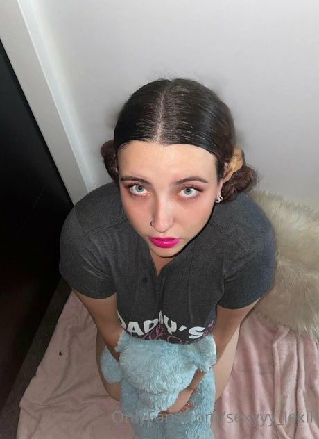 sexyyy lexiii perfect actress images