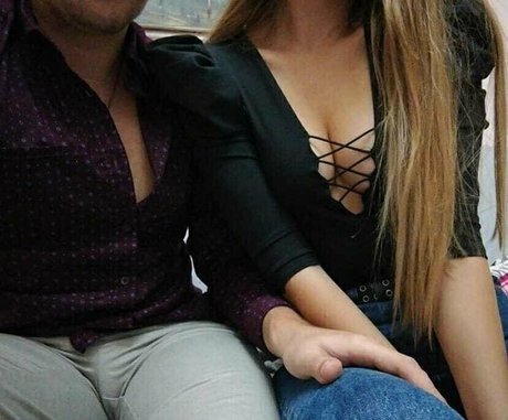 andia69 model nude photos