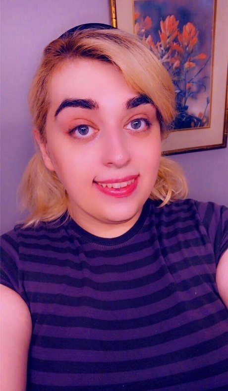 berrychicka pornstar pretty gallery