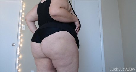 lucklucy model sex img