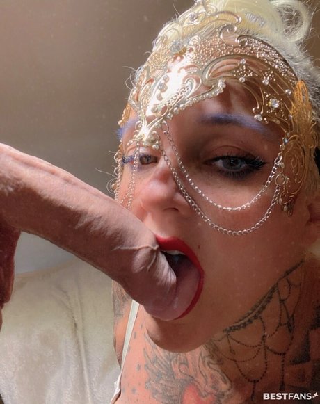 Alejandra Rodriguez top model gallery