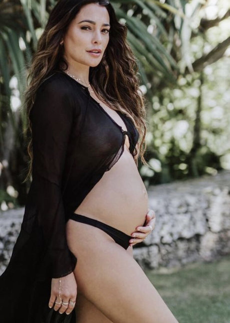 hairy girls onlyfans adult photos