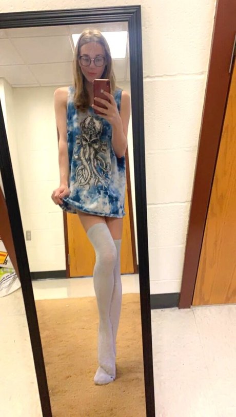 Zee R_ best actress img