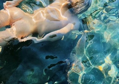 Niki Anson star naked img