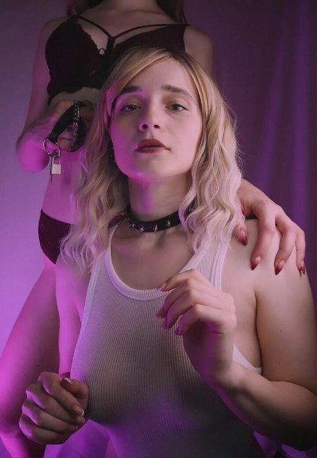 MerliPlays adult star pic