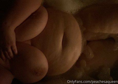 peachesaqueen model art archive