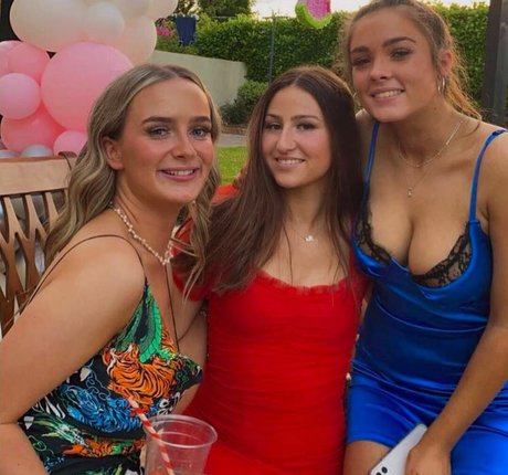 Aiobhin top star picture