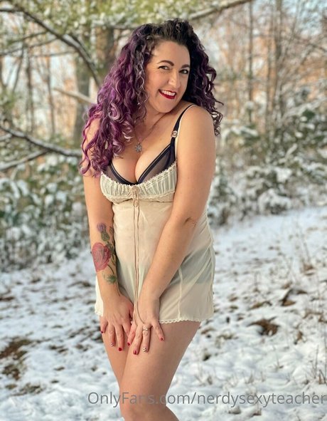 nerdysexyteacher high quality model picture