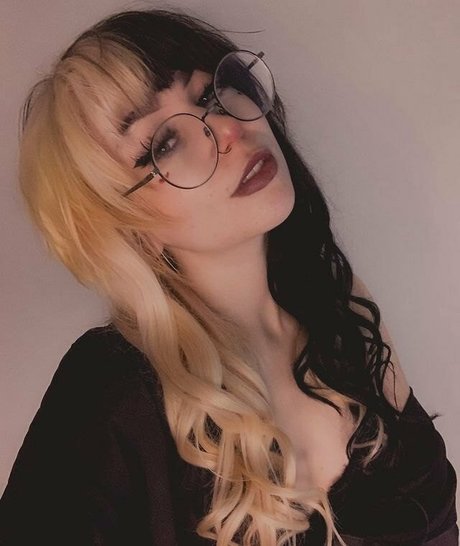 egirls star art image