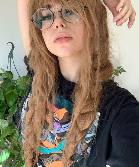 egirls nudes star pictures