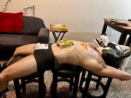 frute brute nude model picture