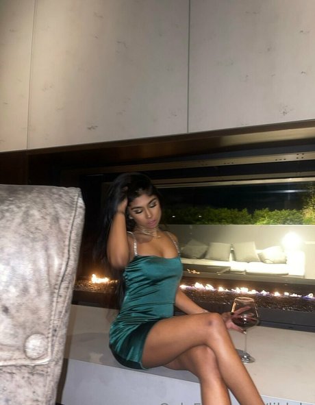 lulu__chicago beautiful pornstar gallery