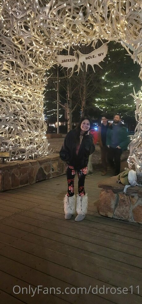 ddrose11 model nude pic