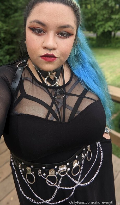 aku everything nudes star pics