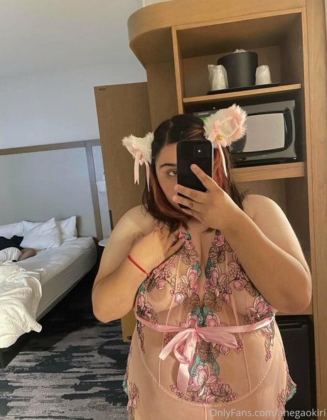 ahegaokiri nude model pics