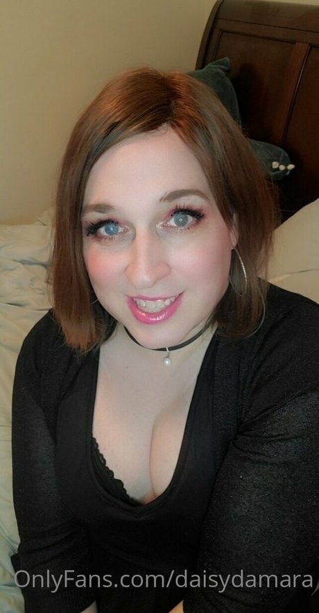 daisydamara star naked pic