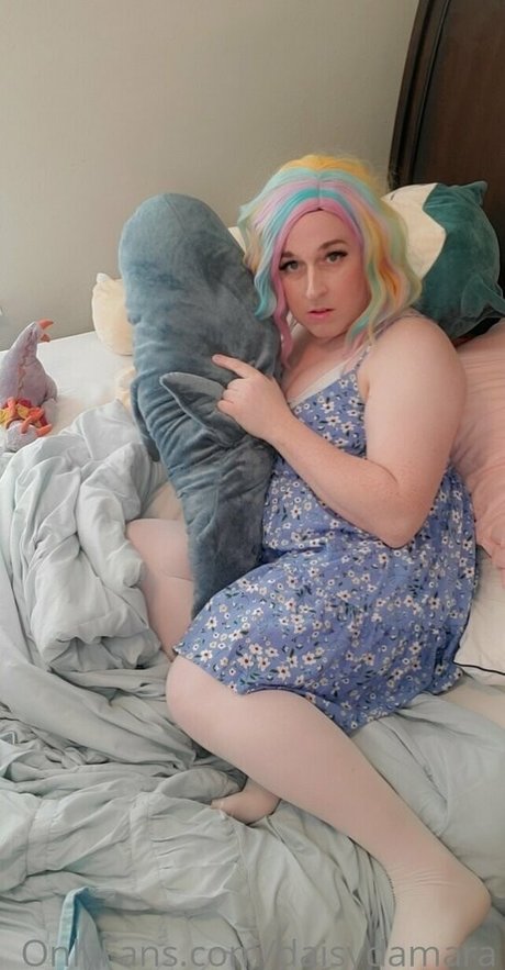 daisydamara nude star photos