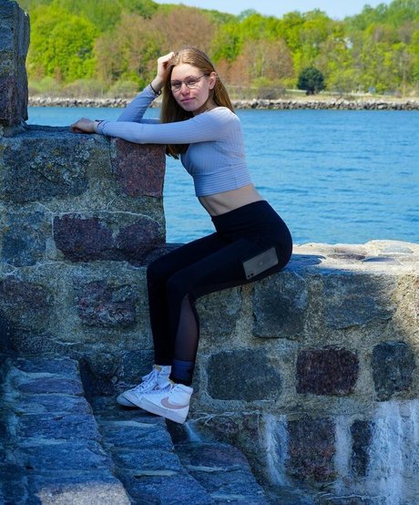 lxllx se model nude pics