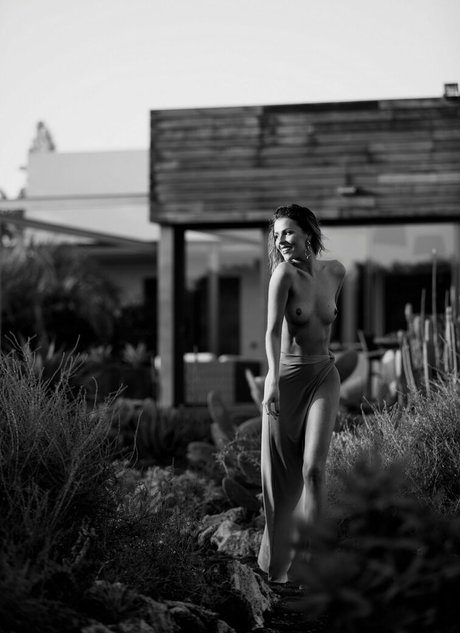 Patricija Lonel model perfect picture