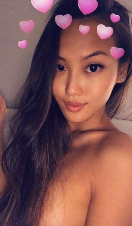 Linggg baby pretty pornstar gallery