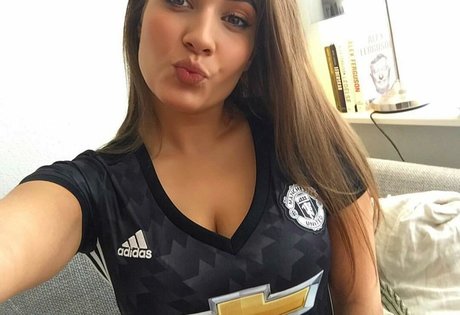 Katrina Maria high quality model pictures