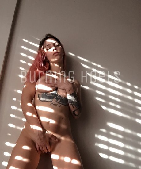 BurningHeels actress pictures