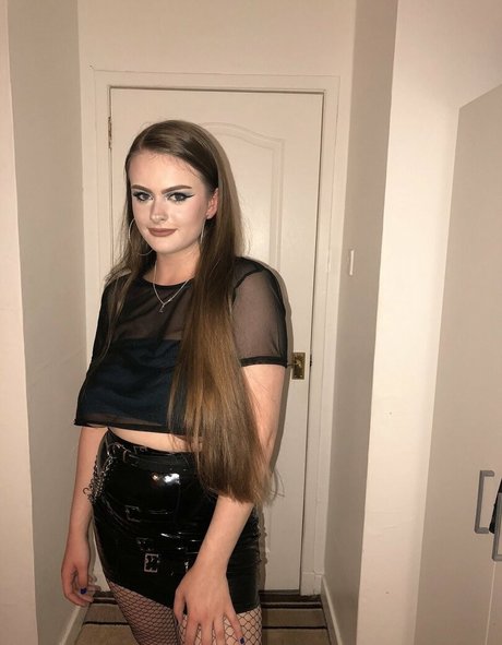 Bex McFadden nude pornstar archive